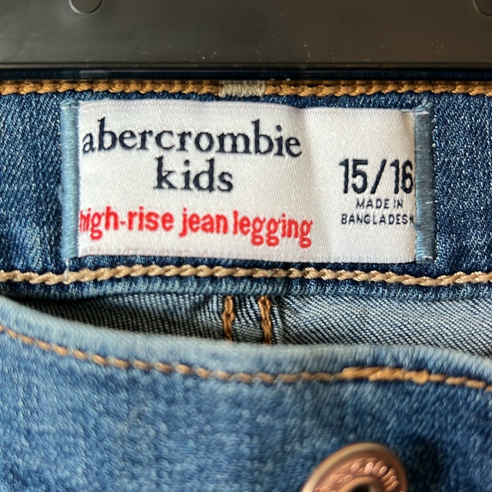 Girl’s abercrombie kids Ripped Skinny Jeans - Picture 5 of 5